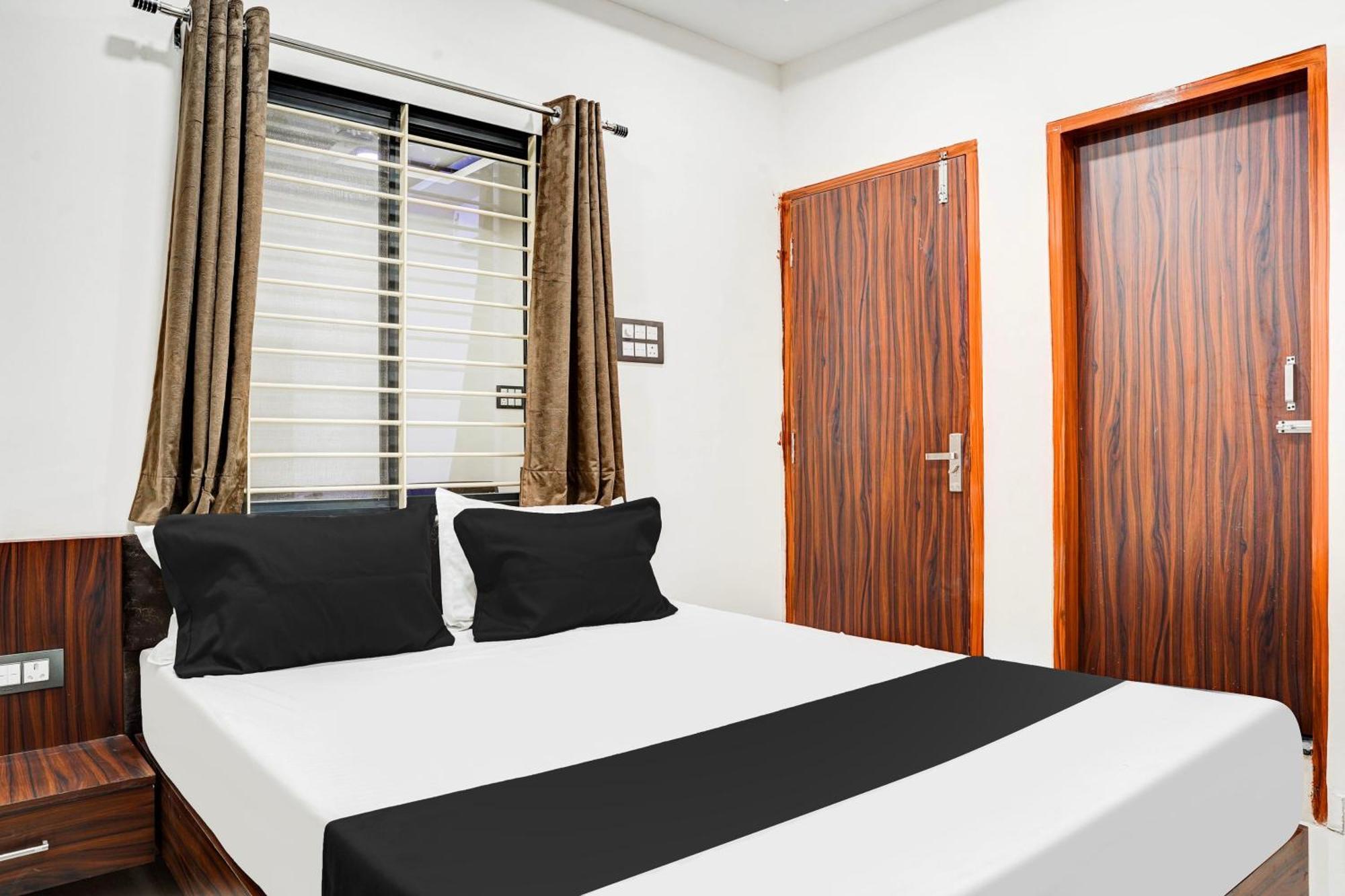 Hotel O Rudra Palace Бхопал Экстерьер фото